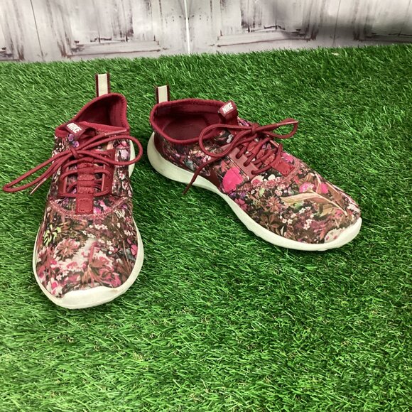 Nike Roshe Two Burgundy Floral Print Running Shoes 9 - Picture 11 of 11